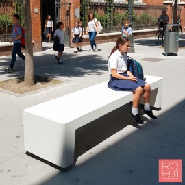 Banc de Formigó en Forma de "U"